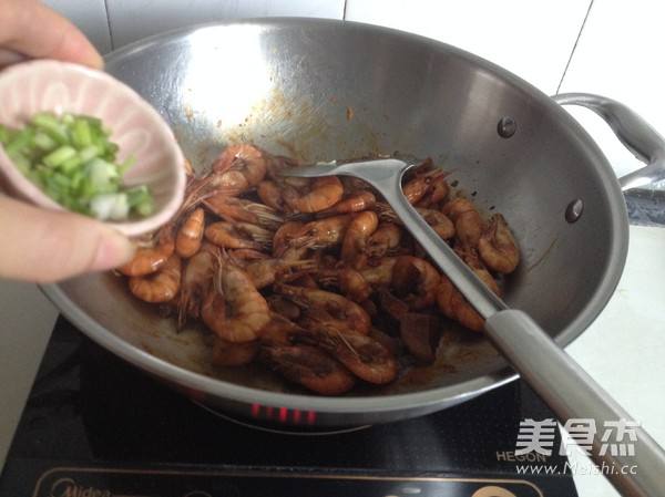 红烧大头虾的做法 红烧大头虾的做法 家常
