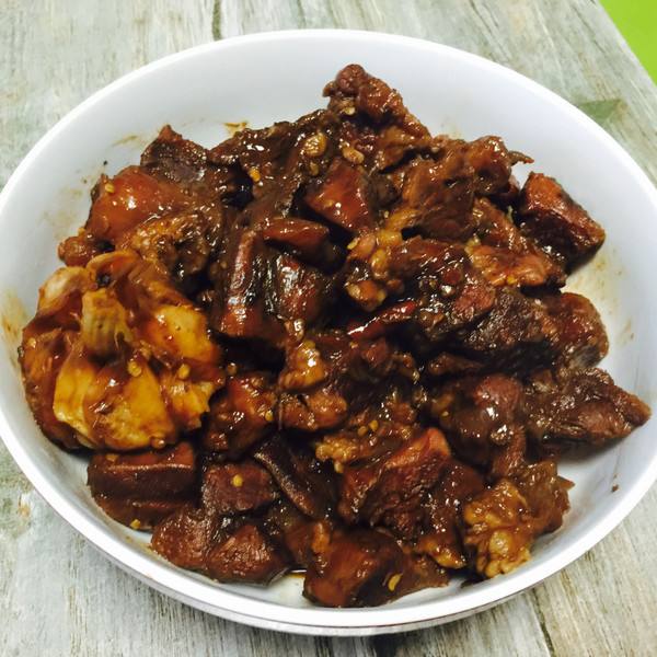 红烧牛肉最正宗的做法 红烧牛肉最正宗的做法重庆
