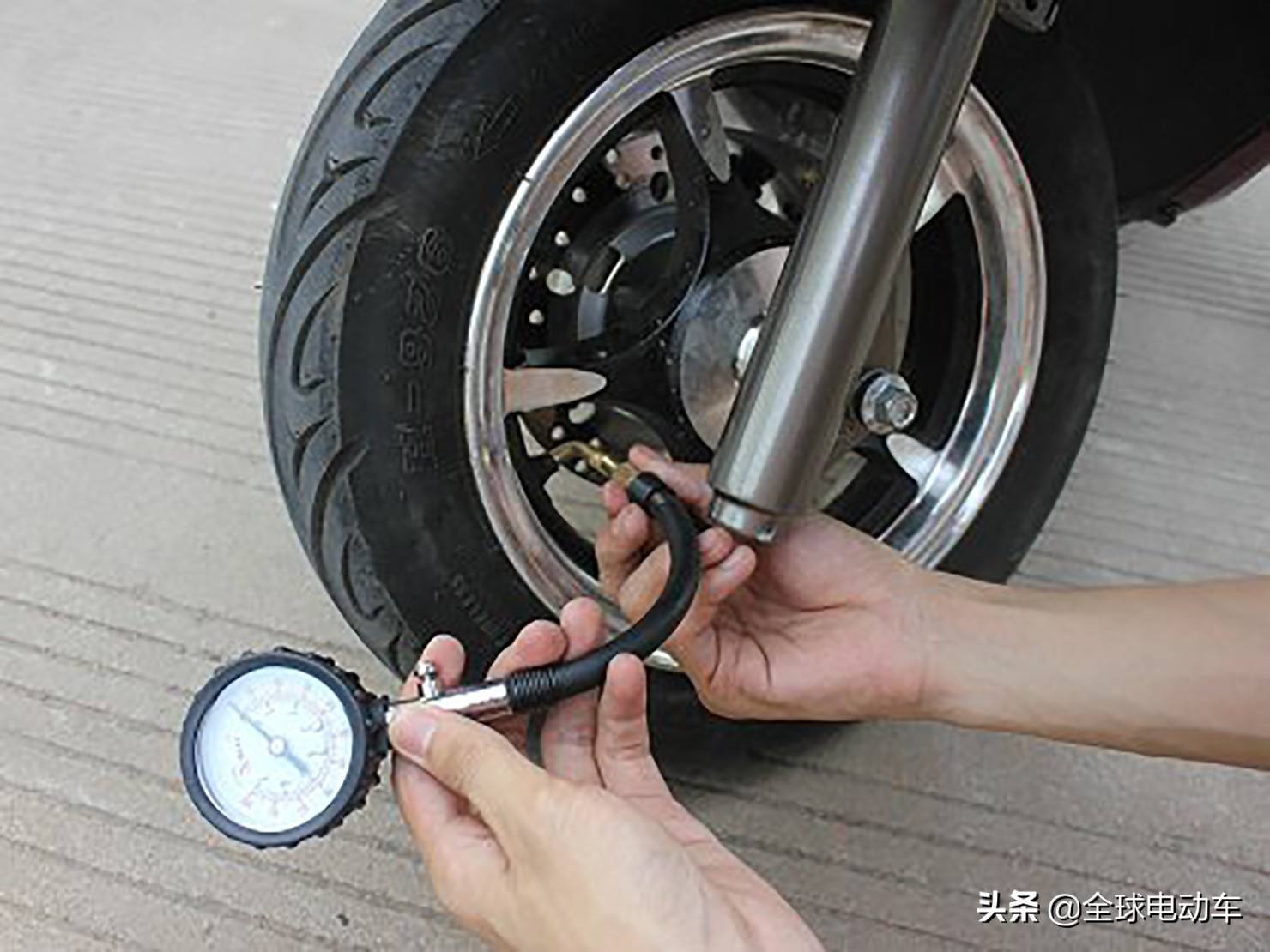 换电瓶车轮胎多少钱 电瓶车换个轮胎多少钱?