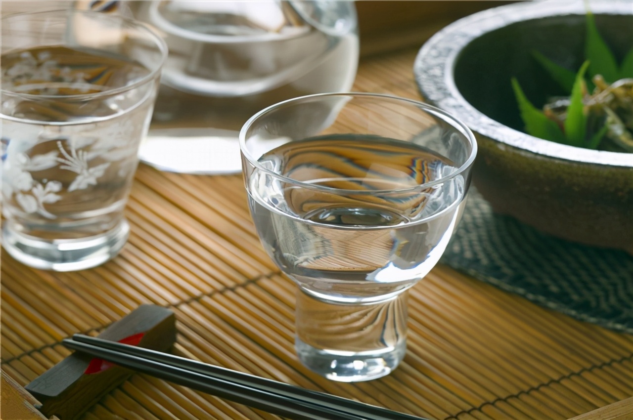 白酒煮沸后还有酒精吗 白酒煮沸后还有酒精吗?