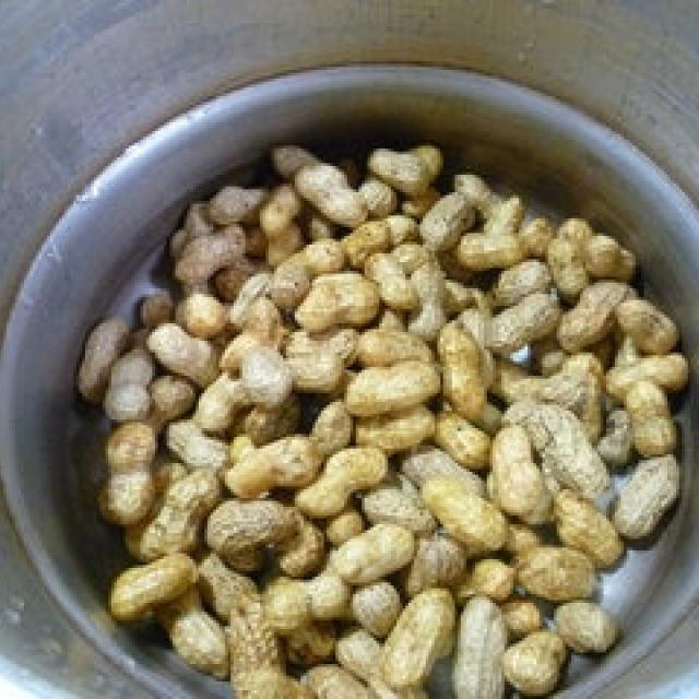 花生放高压锅煮多久 花生放高压锅煮多久才熟