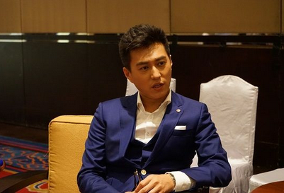 靳东是什么星座的(靳东是什么星座的女生)